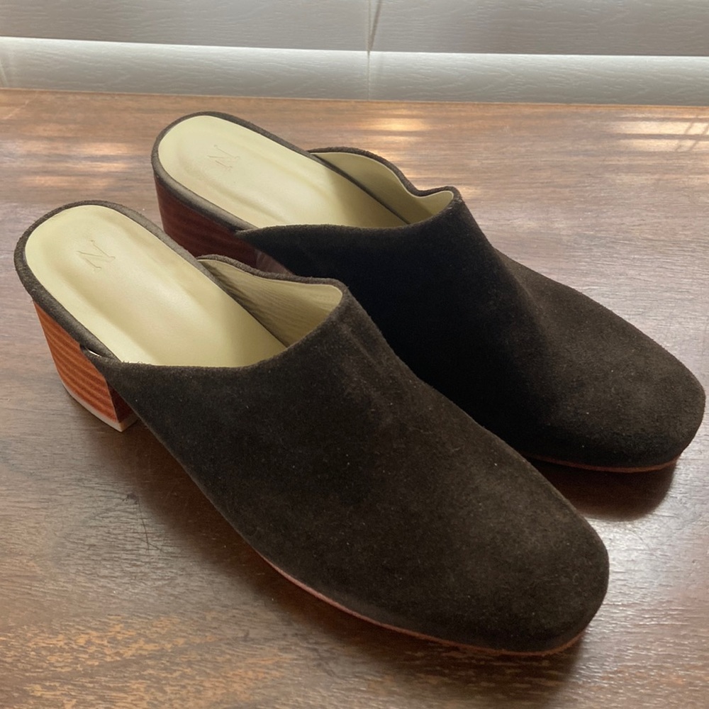 Nisolo Paloma Mule- Dark Olive